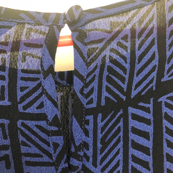 NWT Lucky Brand Tank Button Back and slit,  L - Picture 4 of 5